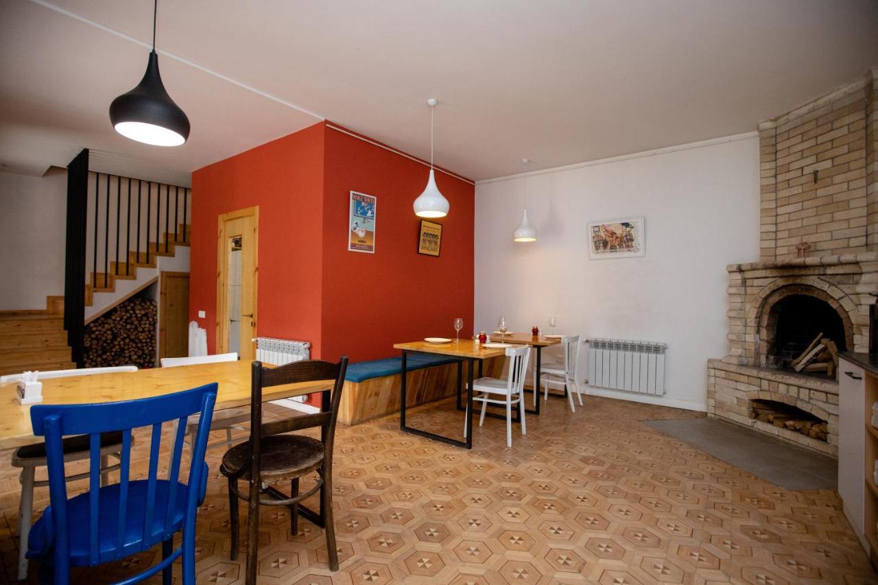 Vardeni Guesthouse Hrazdan Bagian luar foto