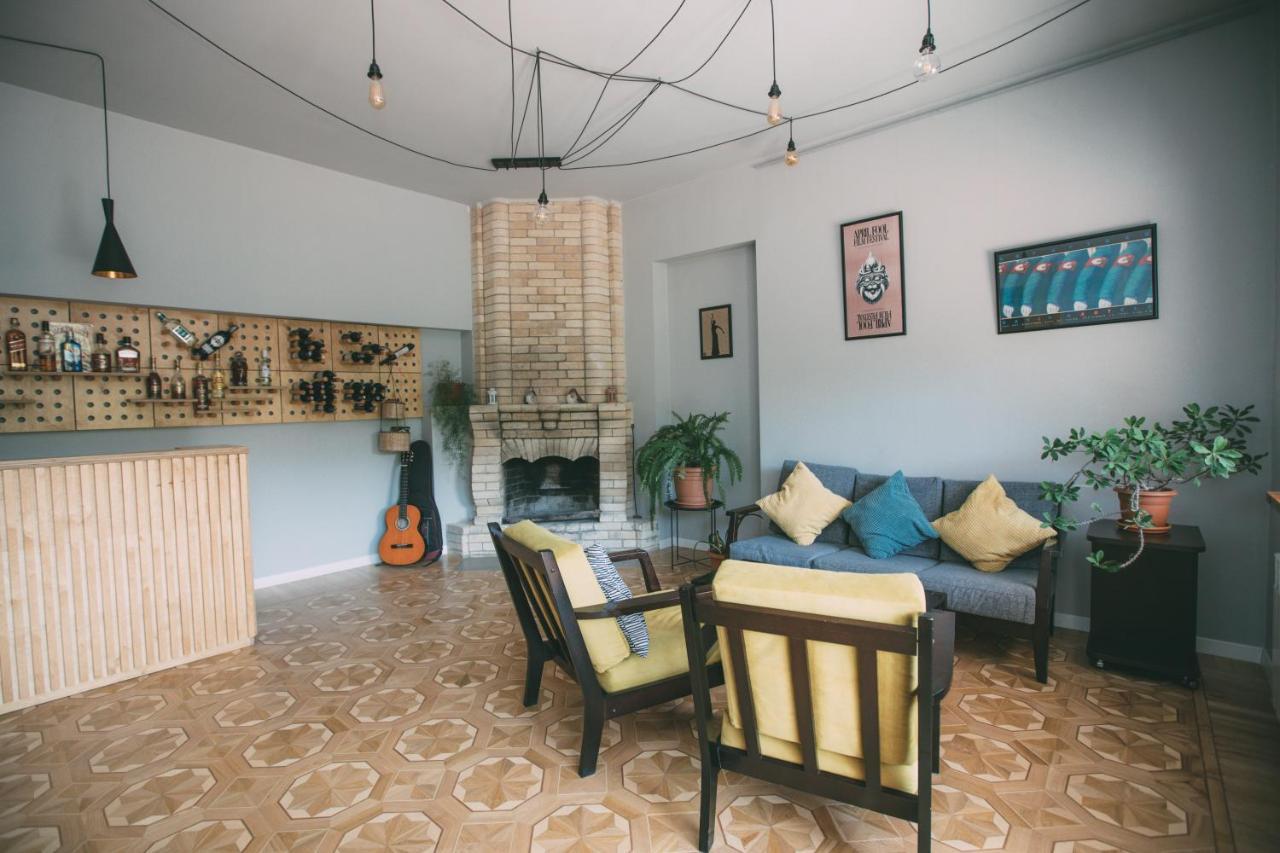 Vardeni Guesthouse Hrazdan Bagian luar foto